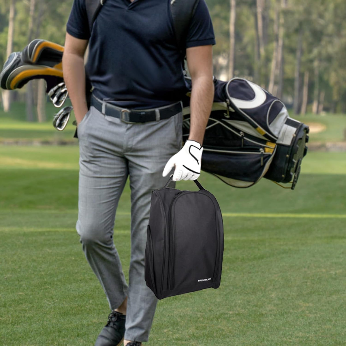 Golf Shoe Bag, Zipper Sports Shoe Strap Bag with Side Accessory Pocket for Storing Golf Accessories, Padded Golf Shoe Carry Bags with Clasped Strap Handle (Black)